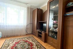 комната по адресу Революції Гідності ул. (Супруна), 13