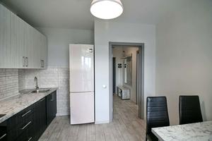 квартира по адресу Степана Бандеры ул., 1е