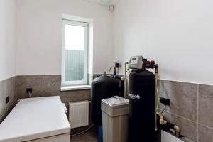будинок за адресою Центральна