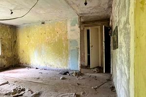 комерційна за адресою Міру, 21