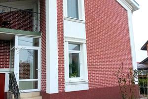 будинок за адресою Ентузіастів