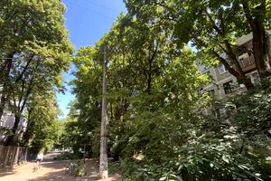 квартира за адресою Космонавтів вул., 48