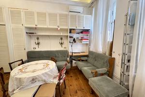 квартира за адресою Пастера вул., 19