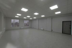 комерційна за адресою Центральна вул. (Чапаєва), 65
