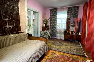 будинок за адресою Космонавтів, 21
