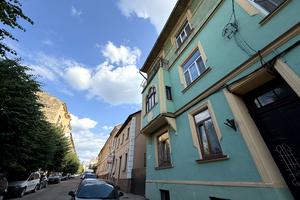 квартира за адресою Конституційна вул. (28 Червня), 27