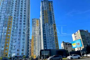 комерційна за адресою Вишняківська вул., 4