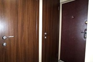 комерційна за адресою Празька вул., 32