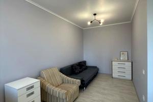 квартира за адресою Харків, Драгоманова вул., 4