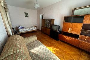 квартира за адресою Кам'янецька вул., 56