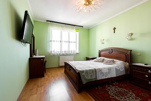 квартира за адресою Якова Головацького вул., 23