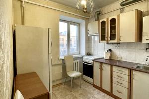 квартира за адресою Олени Теліги вул., 7