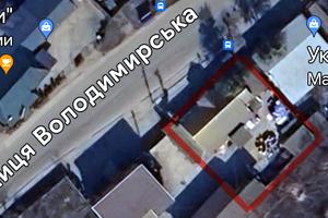 комерційна за адресою Володимирська вул., 47