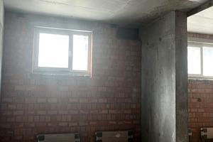 комерційна за адресою Шолуденка вул., 30