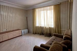 квартира за адресою Кооперативна вул., 13/2