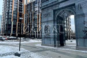 паркоместо по адресу Джона Маккейна ул., 3-А