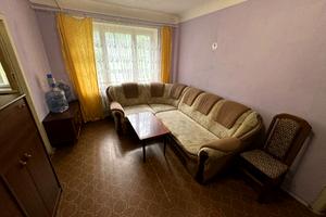 квартира за адресою Рєпіна вул., 12а
