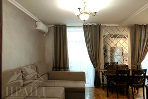 квартира за адресою Воскресенська, 5
