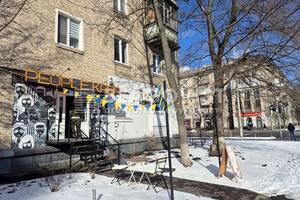 комерційна за адресою Будівельників вул., 31/13