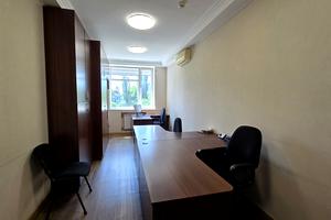 коммерческая по адресу Луговая ул., 13