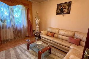 квартира за адресою Айвазовського вул., 112