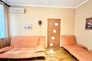 квартира по адресу Розваги ул., 27