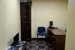комерційна за адресою Пашутінська вул., 44