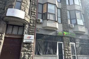 комерційна за адресою Павлівський майдан пл. (Рози Люксембург майдан), 10