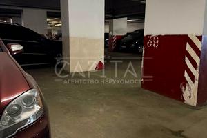 комерційна за адресою Паторжинського вул., 14