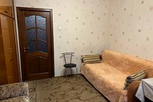 кімната за адресою Академіка Єфремова вул. (Командарма Уборевича), 17