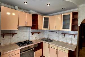 квартира за адресою Райдужний масив вул., 4
