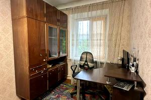 квартира за адресою Заводська вул., 61