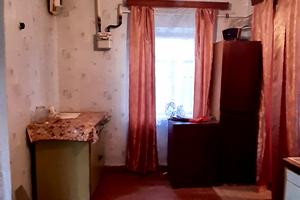 будинок за адресою с. Щербані, Миру