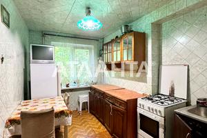квартира за адресою Олексія Вадатурського вул. (Маршала Малиновського), 69