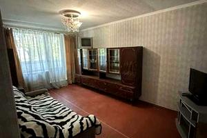 квартира за адресою Нескорених вул. (Героїв Праці), 4