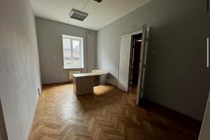 комерційна за адресою Тараса Шевченка вул., 20