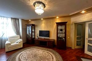 квартира за адресою Бельведерська вул., 40