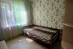 квартира по адресу Надії, 16-а