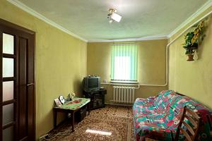 будинок за адресою смт. Новопокровка, Весняна, 49