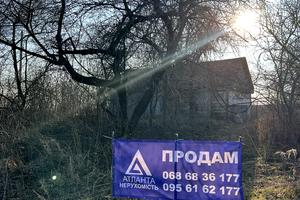 ділянка за адресою центральна