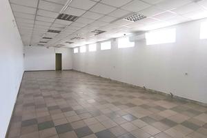 комерційна за адресою Монастирська, 28