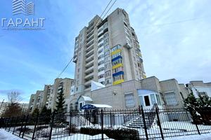 квартира за адресою Михайла Лушпи просп., 38