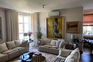 квартира за адресою Анри Барбюса, 51/1