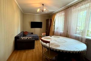 квартира за адресою Семінарська вул., 13