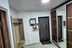 квартира за адресою Хіміків вул., 28