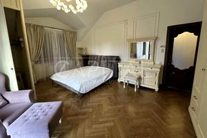 будинок за адресою Стежки вул.