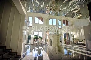 будинок за адресою с. Гатне, Барвінкова вул.
