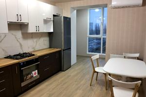 квартира за адресою Сімейна вул., 5