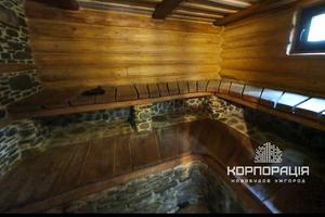 комерційна за адресою Центральна, 10