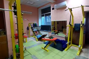 комерційна за адресою Захисників України вул. (1-го Травня), 19